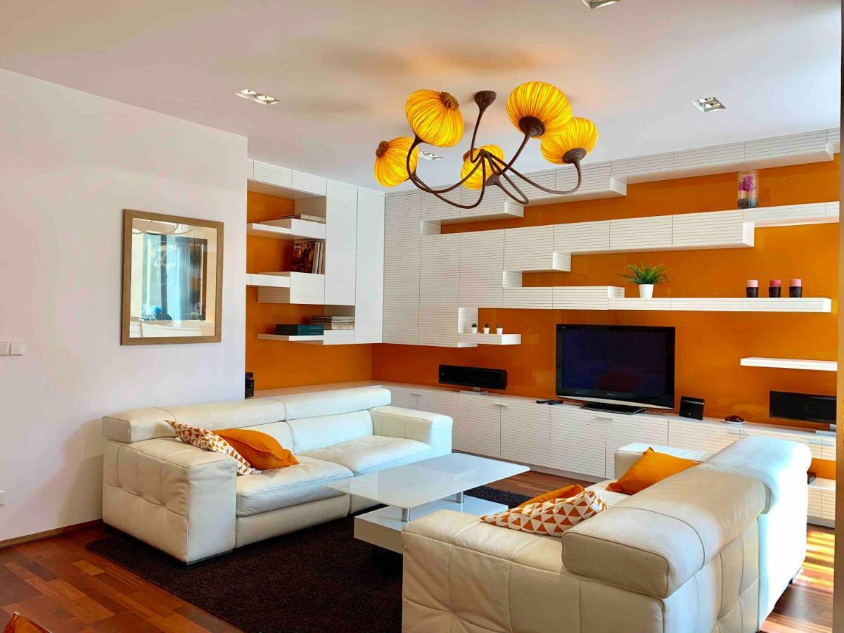 Luxury Apartment In The Center Of ปราก ภายนอก รูปภาพ